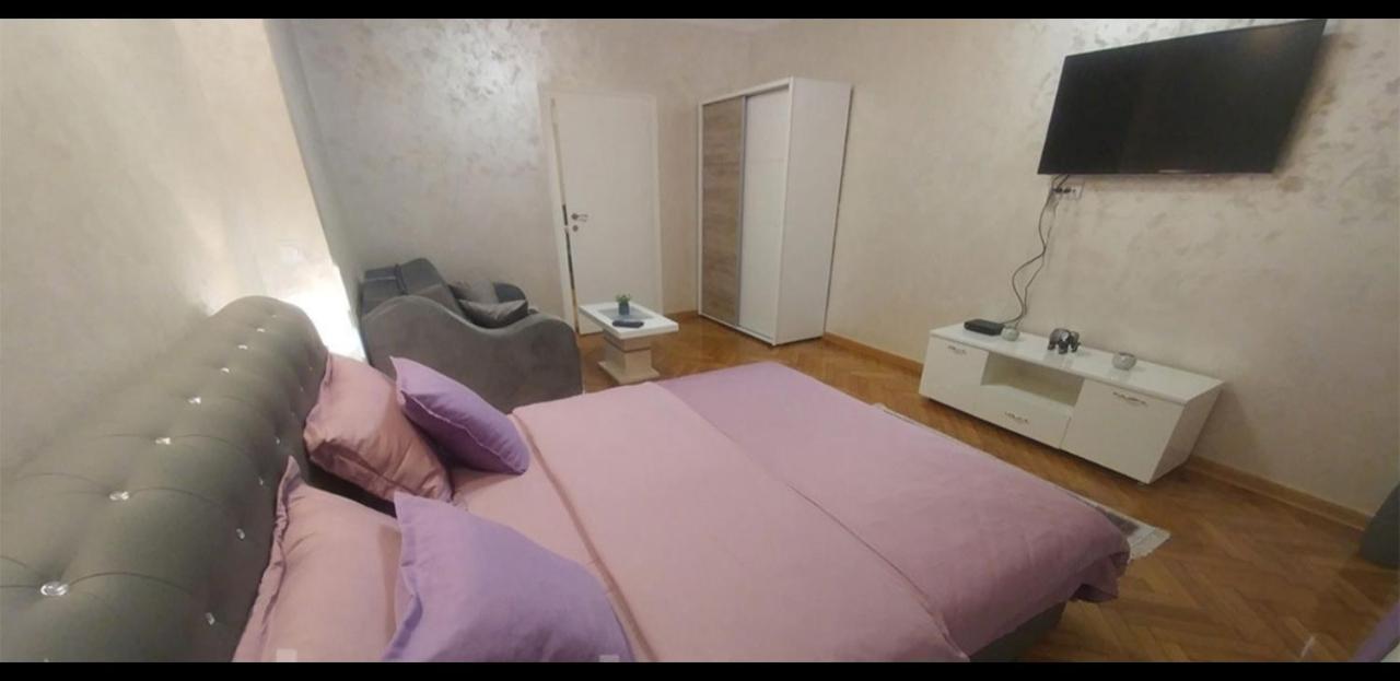 Apartamento Elena Lux Belgrado Exterior foto